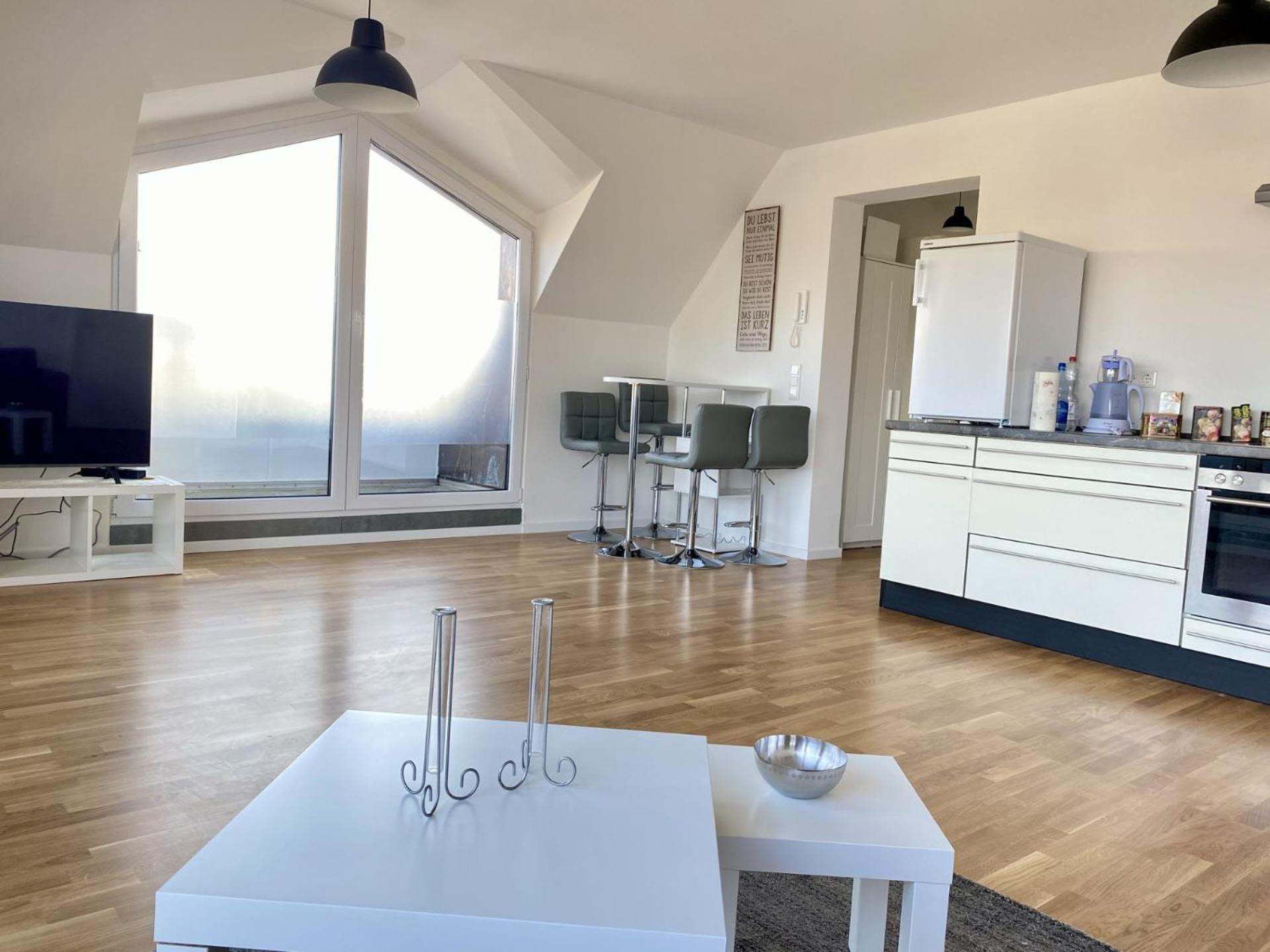 Schoenes Erwachen Im Frankfurter Penthouse Frankfurt am Main Exterior foto