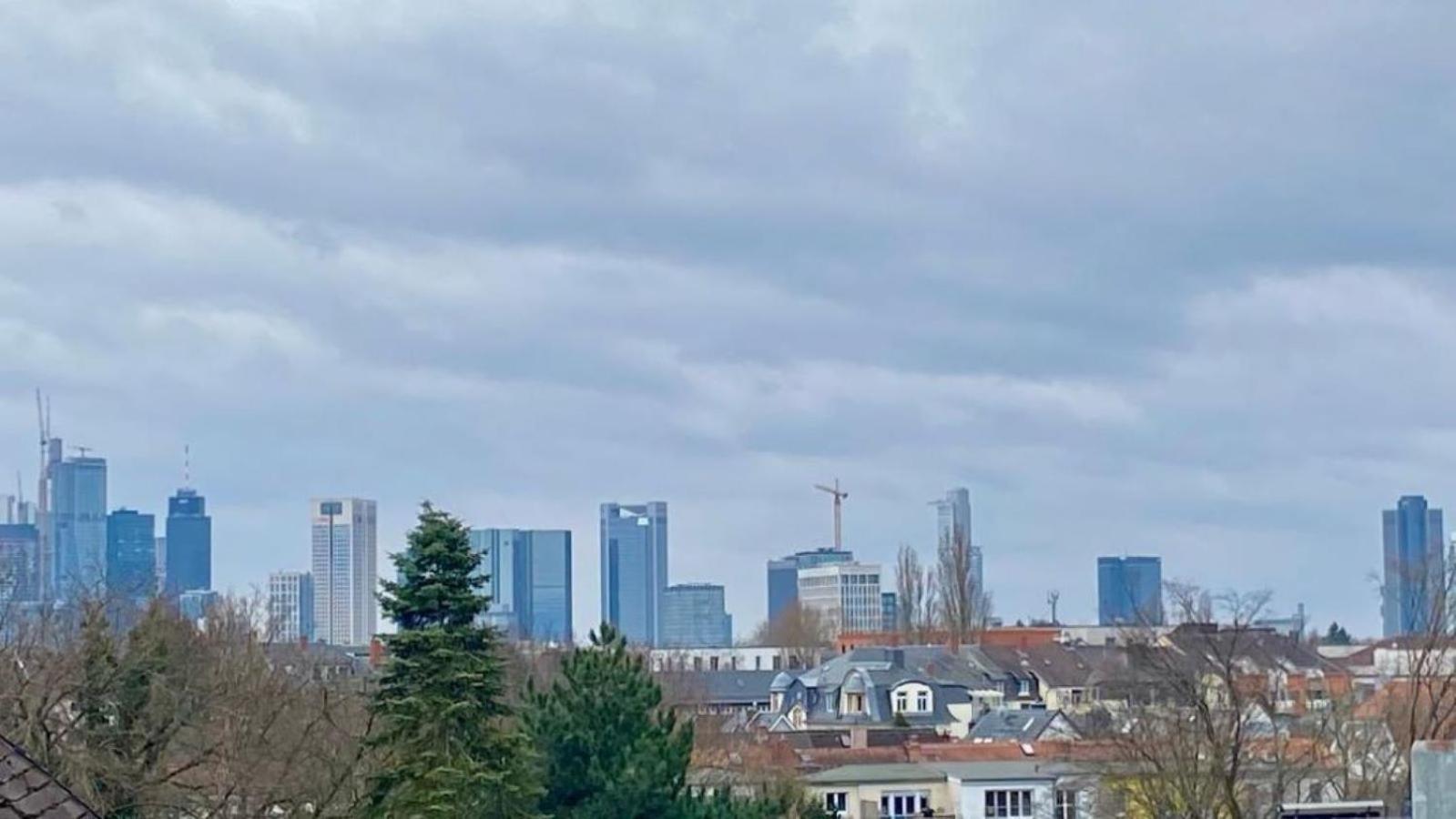 Schoenes Erwachen Im Frankfurter Penthouse Frankfurt am Main Exterior foto
